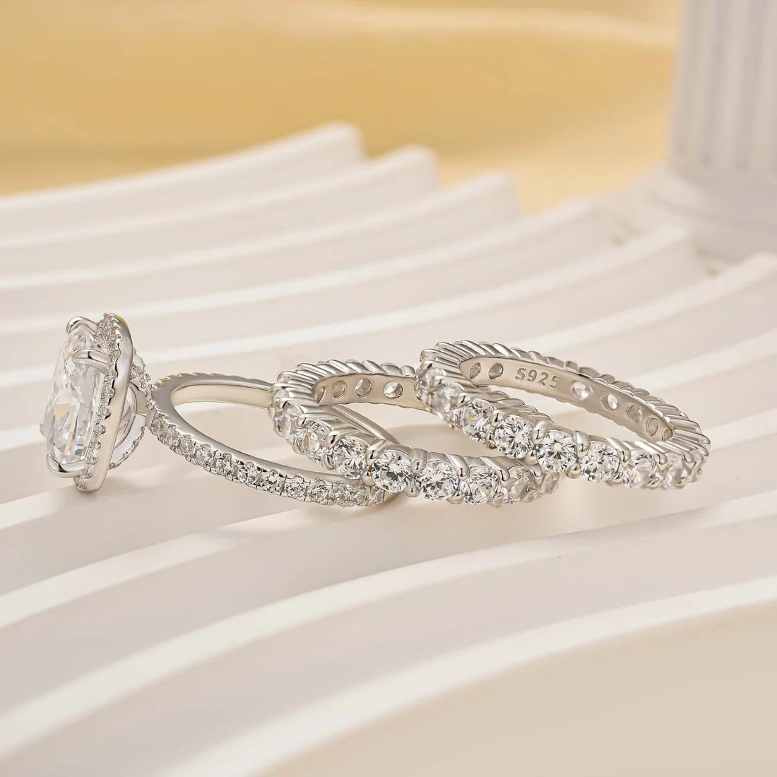 Cushion Cut Gorgeous Wedding Ring Set