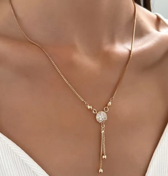 Gold Vintage Pendant Necklace
