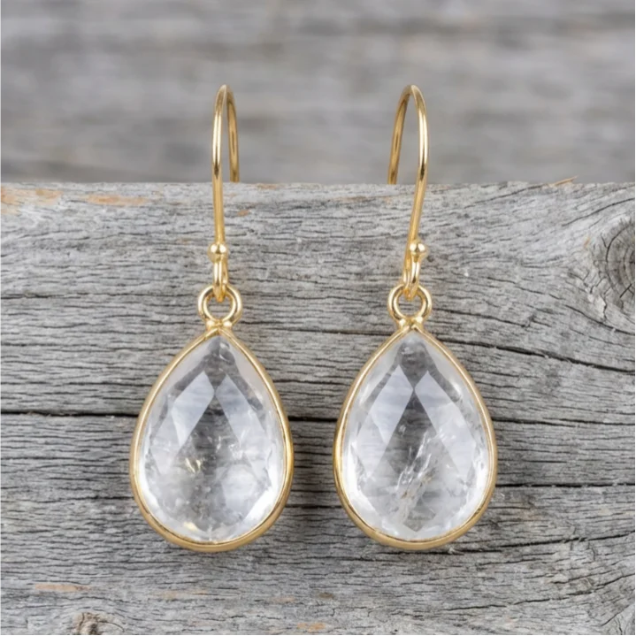 Vintage Crystal Drop Golden Earrings