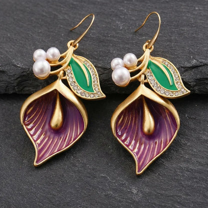 Vintage Calla Lily Flower Pearls Earrings