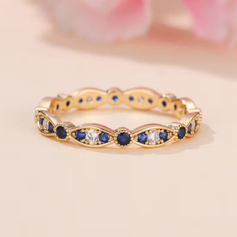 Blue Elegance Sparkle Ring