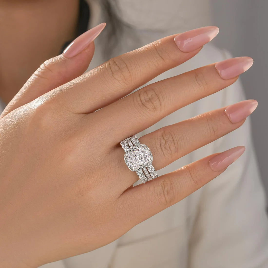 Cushion Cut Gorgeous Wedding Ring Set