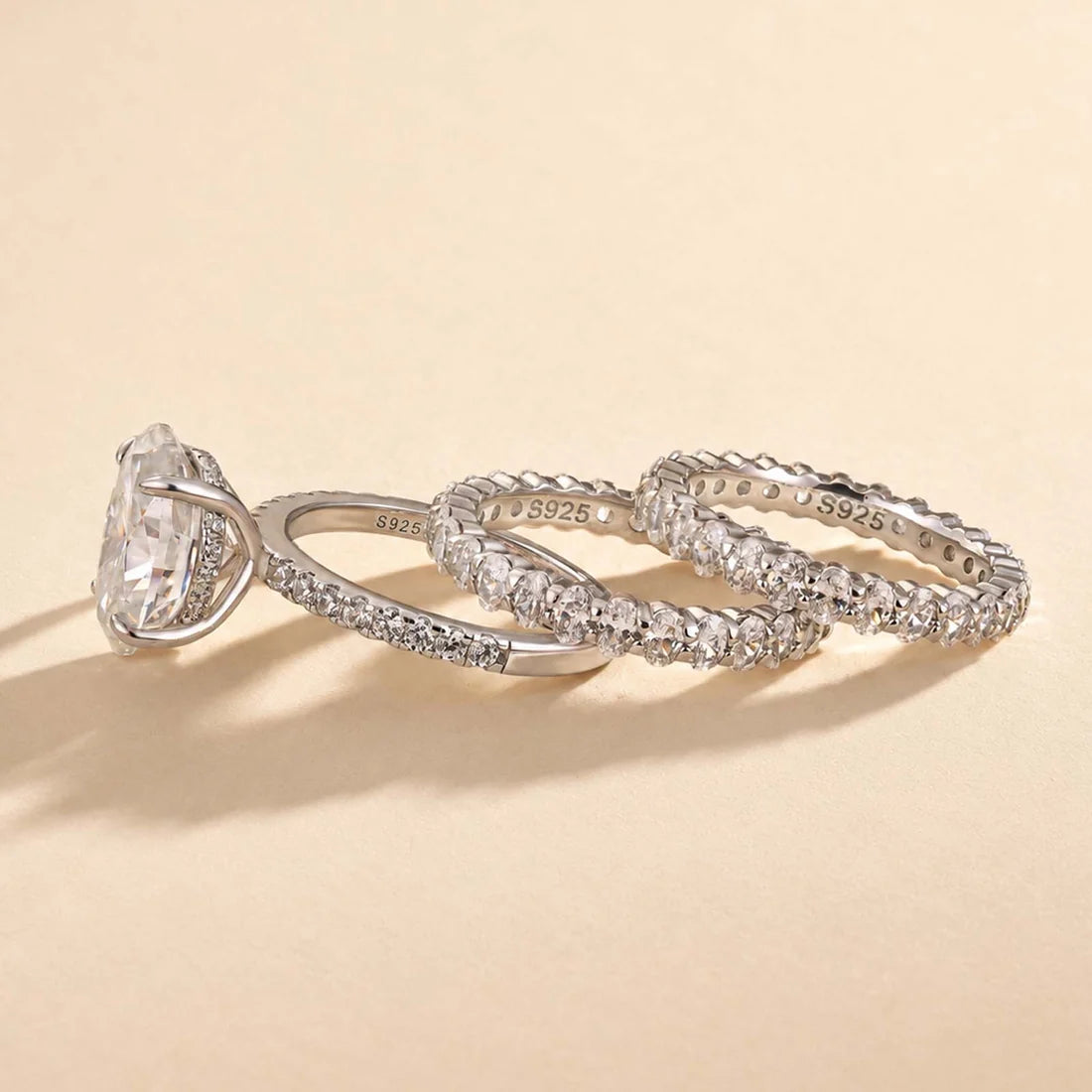 Stunning Oval Cut 3PC Wedding Ring Set