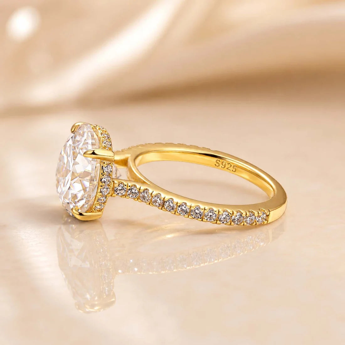 Moissanite Round Cut Engagement Ring