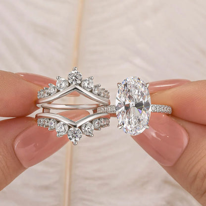 Classic Oval Cut Bridal Ring Set