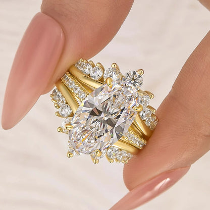 Classic Oval Cut Bridal Ring Set