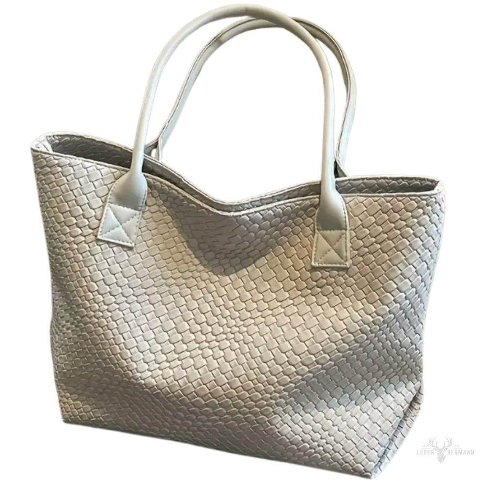 Elegant leather shoulder bag – minimalist design with adjustable shoulder strap