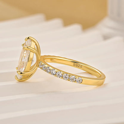 Elegant Marquise Cut Engagement Ring