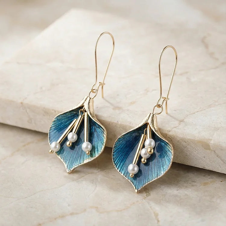 Vintage Flower Pearls Earrings