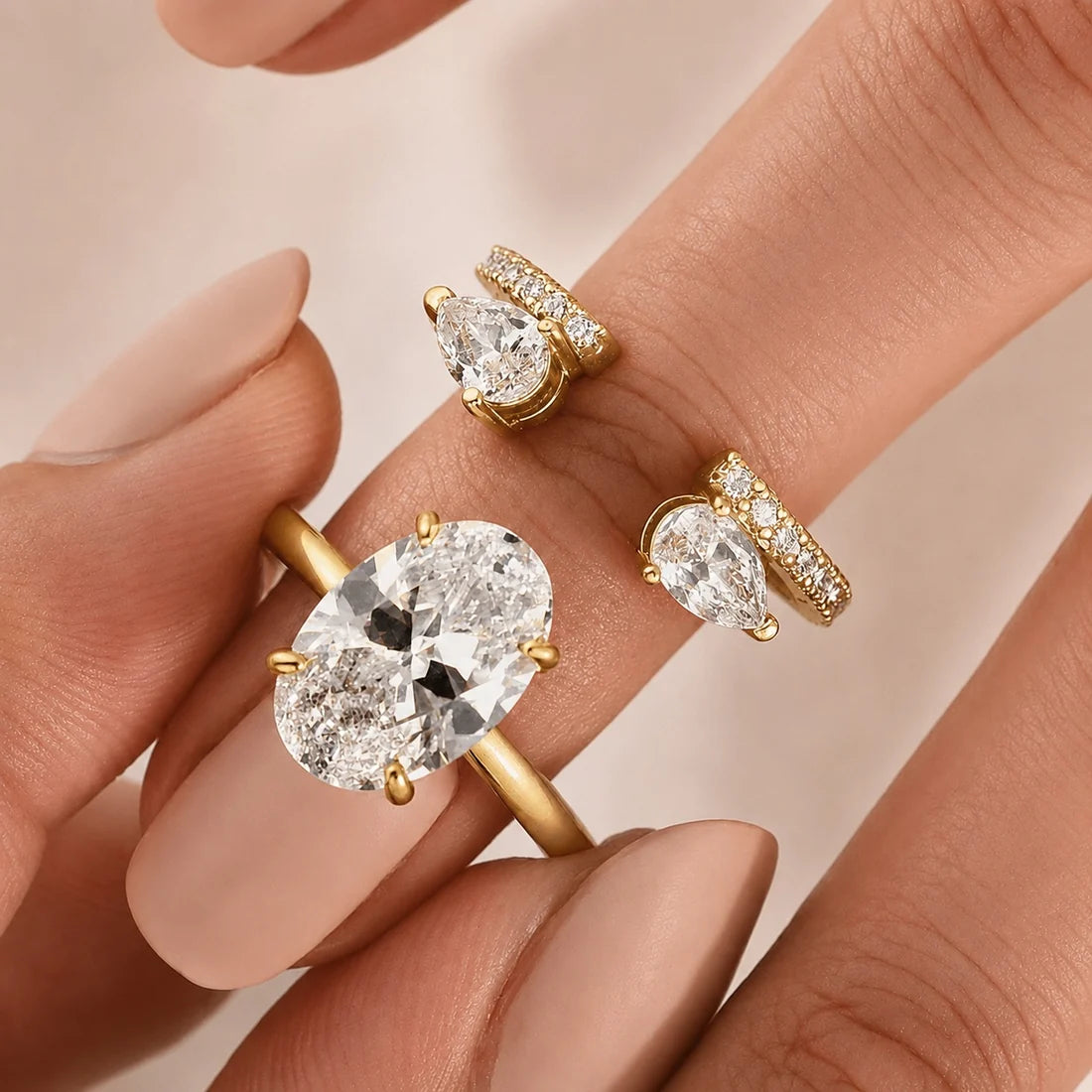 Oval Cut Wedding Ring Set for Women