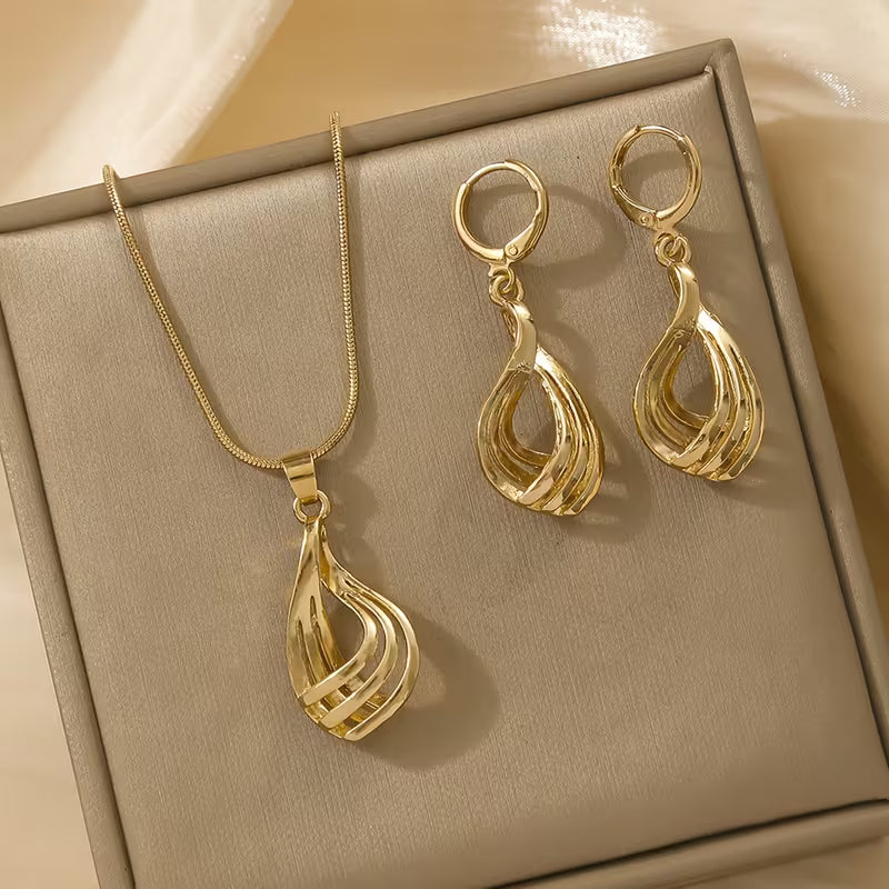 Golden Radiance Cascade Jewelry Set