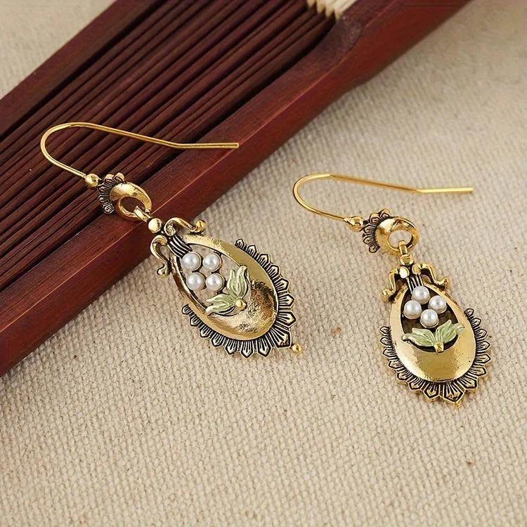 Vintage Water Drop Flower Pearl Earrings
