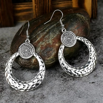 Vintage Ethnic Style Round Hollow Pattern Earrings