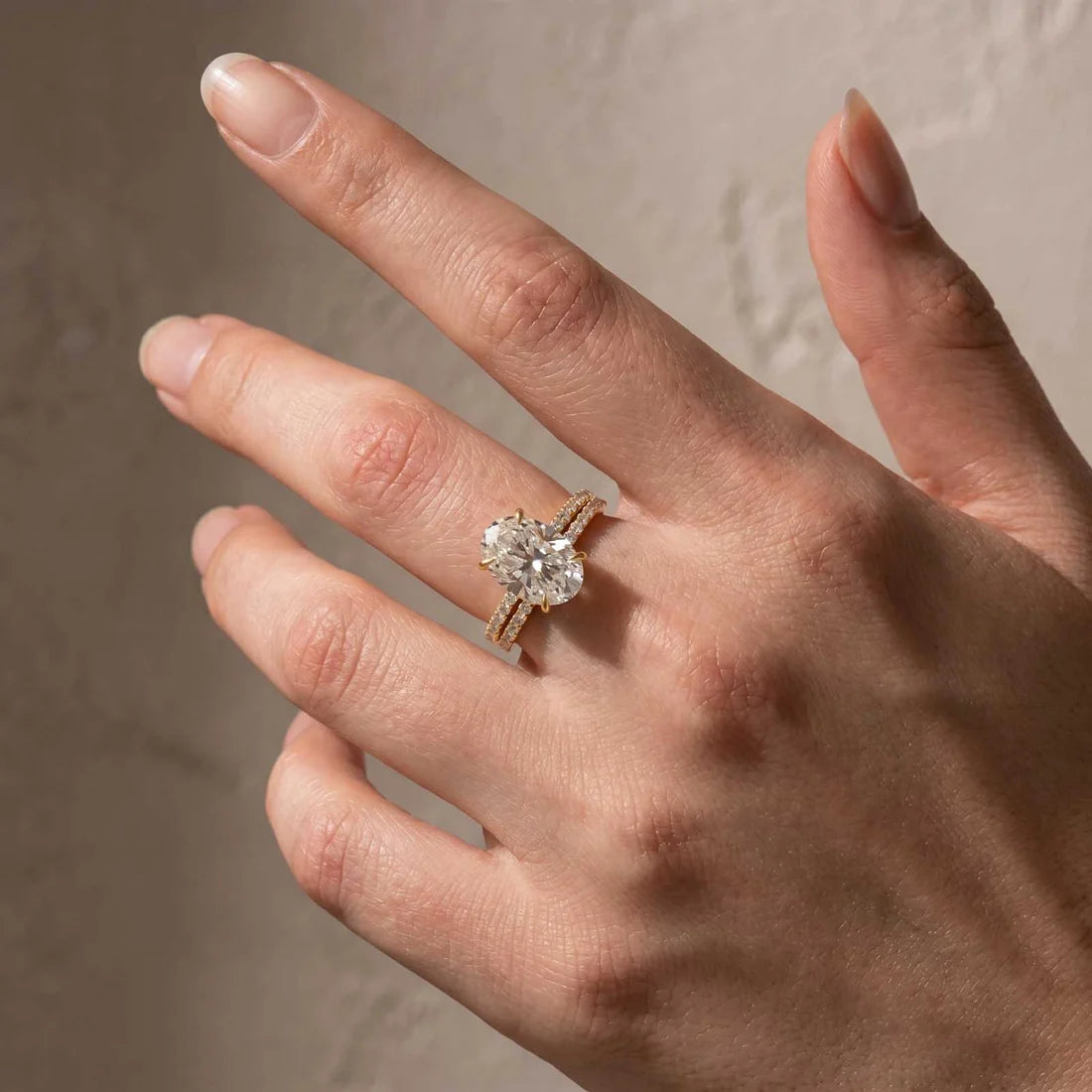 Oval Cut Wedding Ring Set