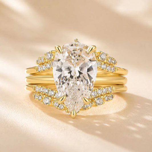 Vintage Pear Cut Wedding Ring Set