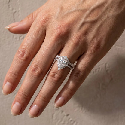 Gorgeous Halo Pear Cut Bridal Ring Set