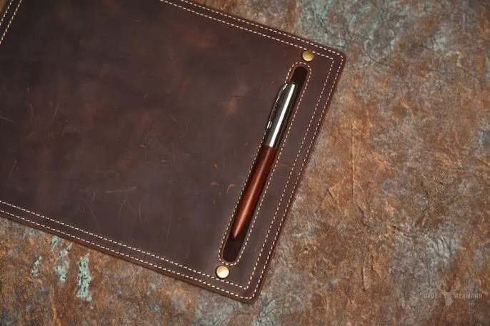 Zarino's Mouse Pad and Shelf