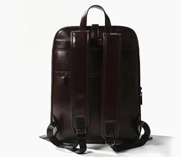 Vintage Travel Leather Backpack with Laptop Compartment