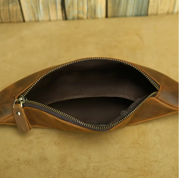 Zarino's Vintage Fanny Bag