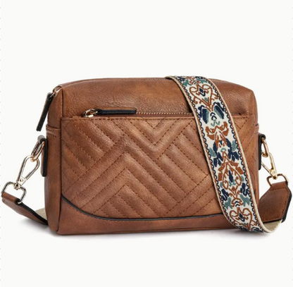 Lisa the elegant and playful | Leather shoulder bag