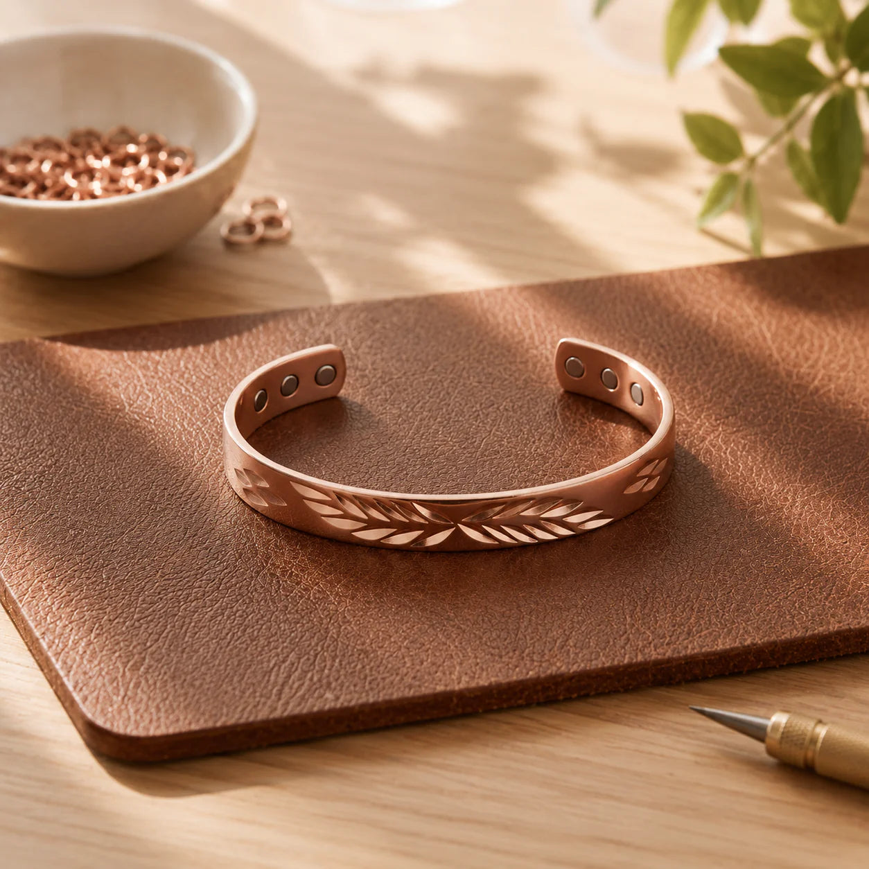 Zarinos's Eclipse Copper Bracelet