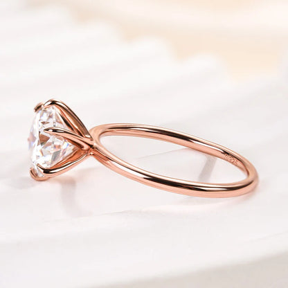 Moissanite Round Cut Promise Ring