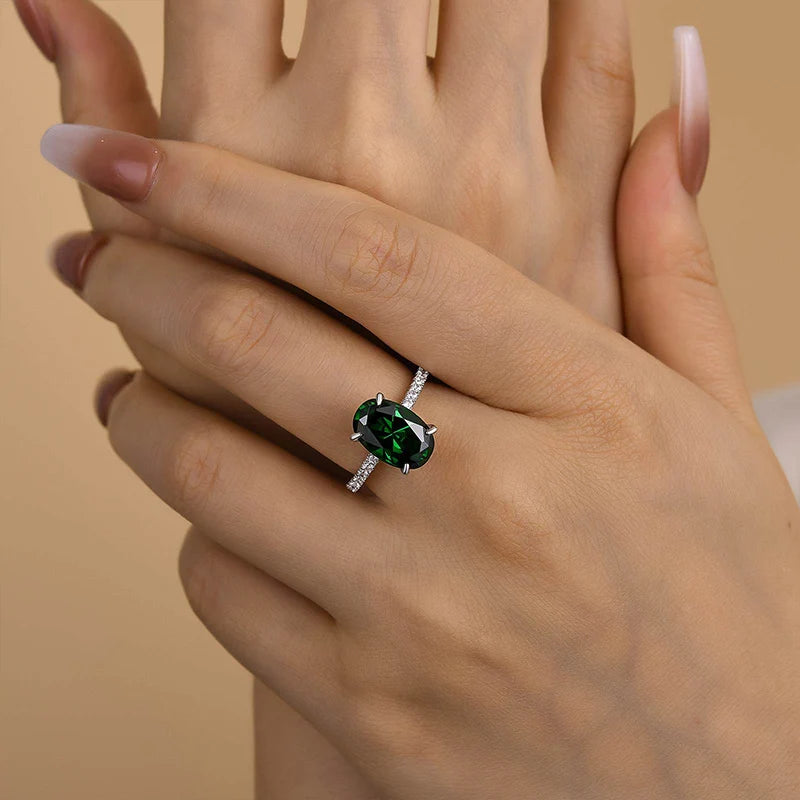 Classic Oval Cut Emerald Green Engagement Ring