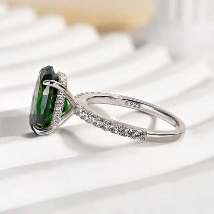 Classic Oval Cut Emerald Green Engagement Ring