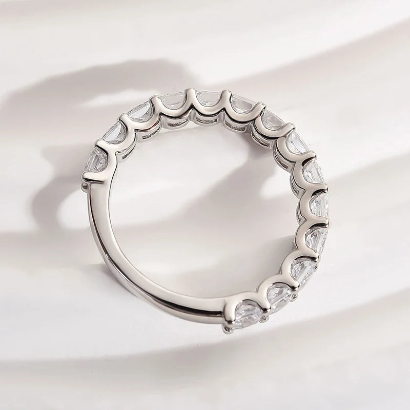 Gorgeous Radiant Cut Women's Wedding Ring