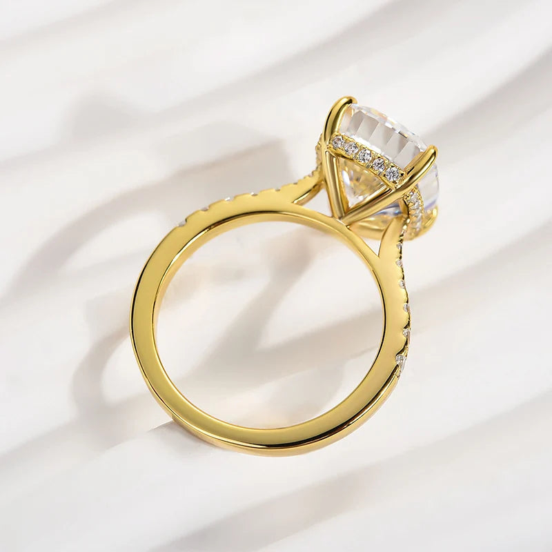 Crushed Ice Cushion Cut Engagement Ring for Women