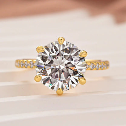Moissanite Round Cut Engagement Ring