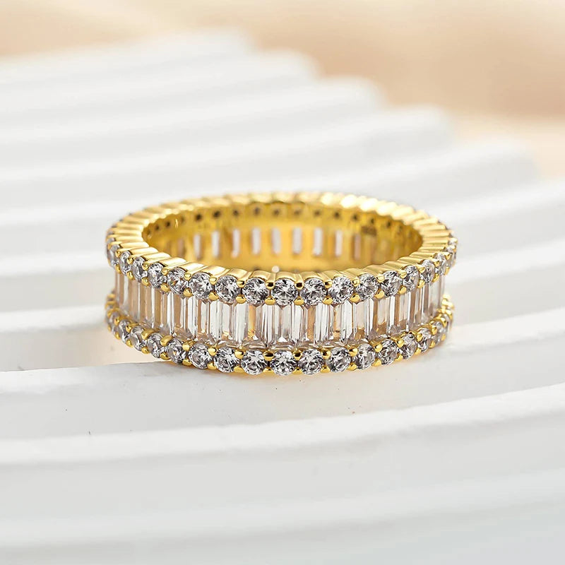 Emerald Cut Women's Wedding Ring