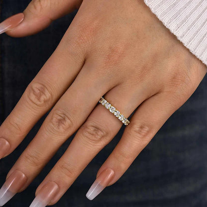 Cushion Cut Women's Wedding Band
