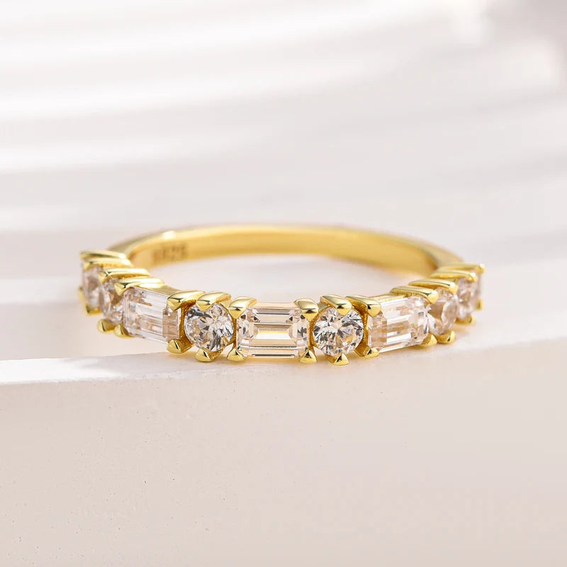 Yellow Gold Emerald & Round Cut Wedding Ring