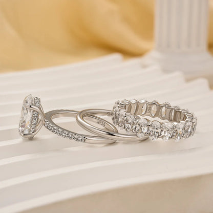 Cushion Cut Wedding Ring Set