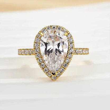 Pear Cut Engagement Ring