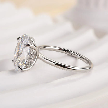 Exclusive Oval Cut Engagement Ring