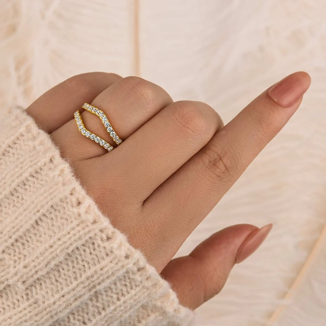 Vintage Round Cut Wedding Band Ring Enhancer