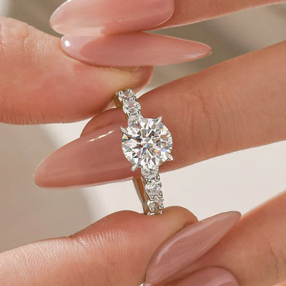 Moissanite Round Cut Engagement Ring