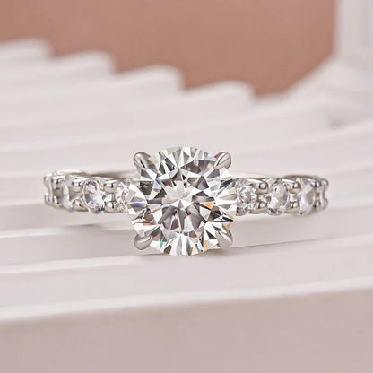Moissanite Round Cut Engagement Ring