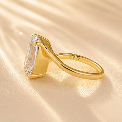 Unique Oval Cut Engagement Ring for Women