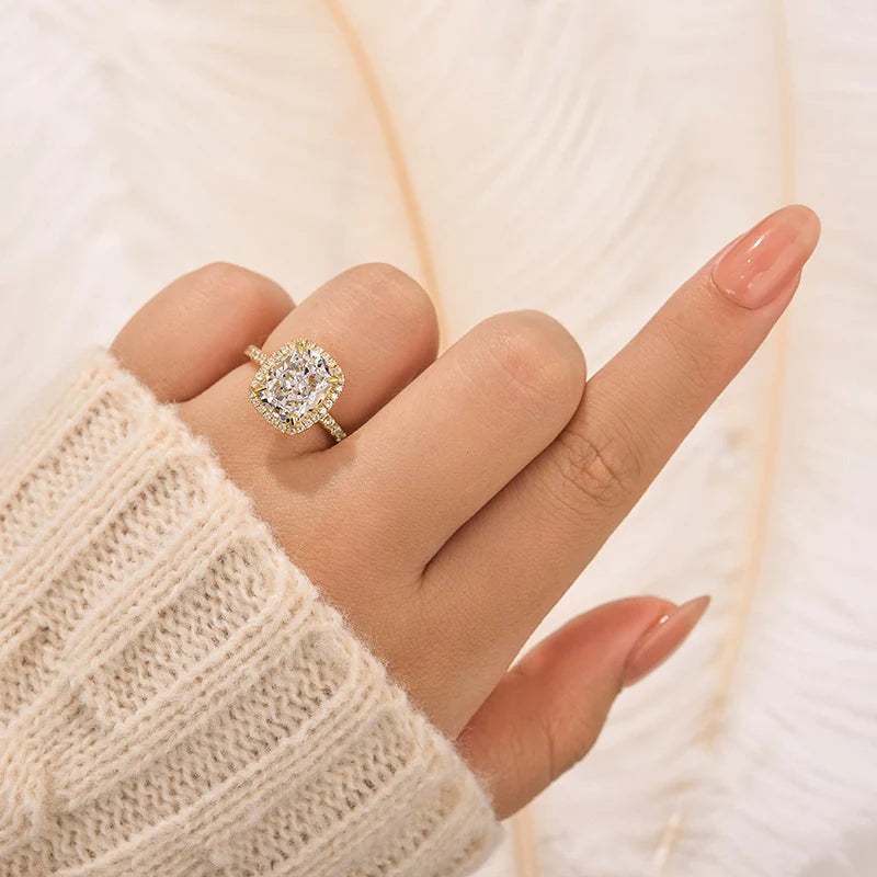 Luxurious Halo Cushion Cut Engagement Ring