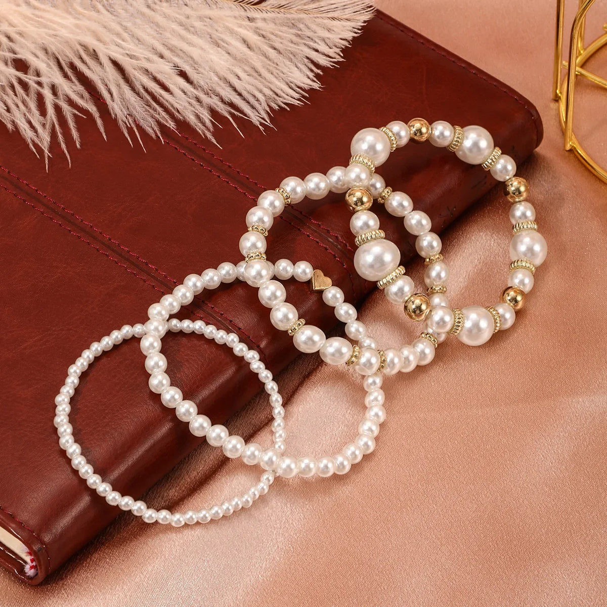 Love & Pearl Bracelet Collection