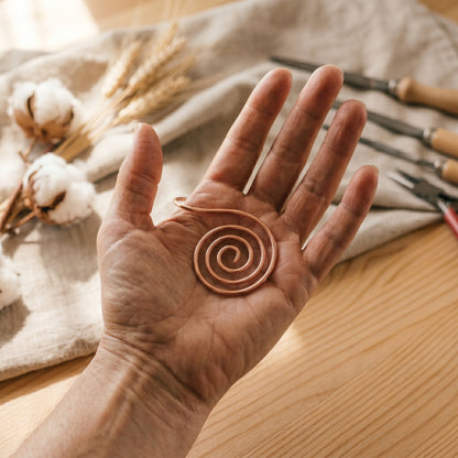 Zarino's Flow Copper Hand Spiral