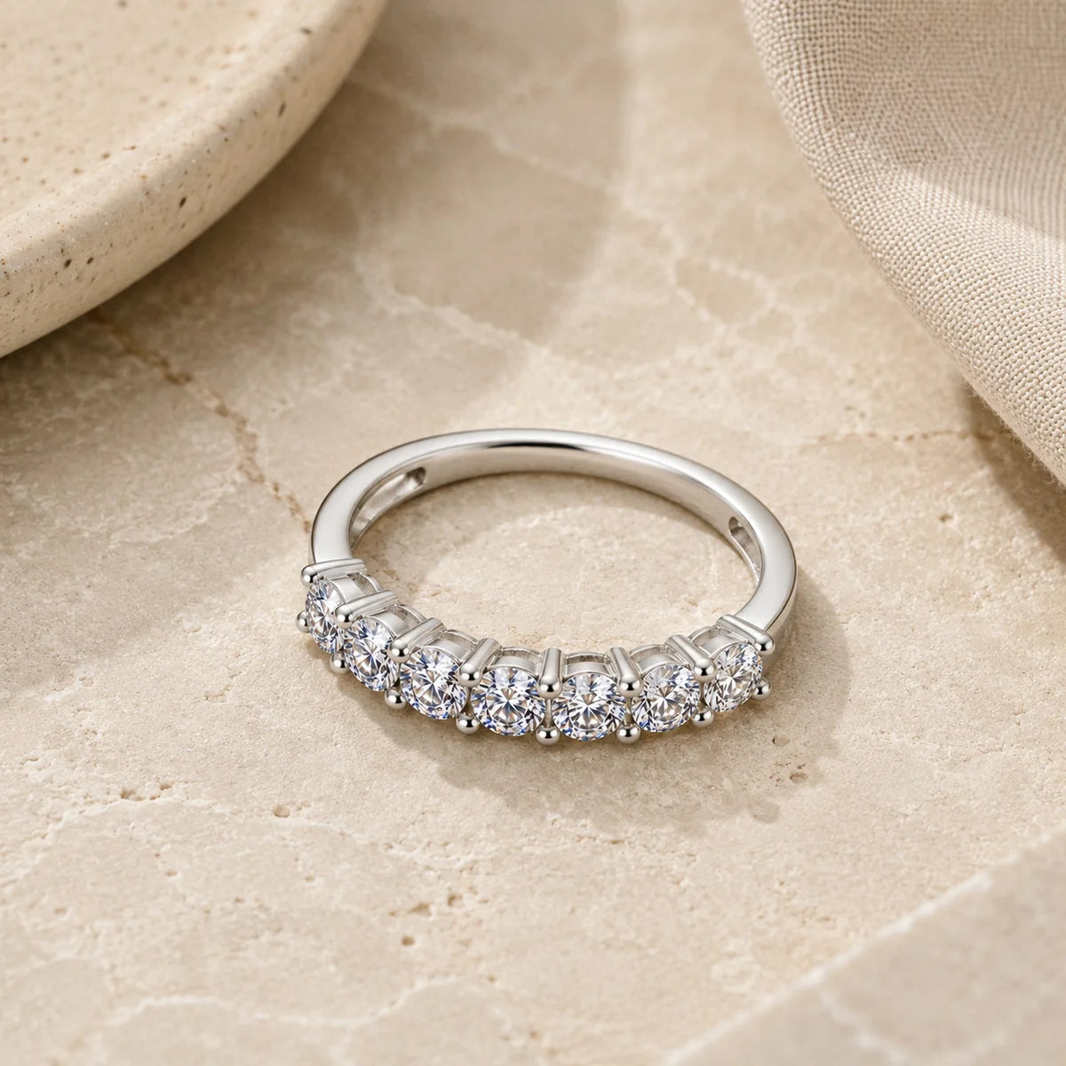 Luxe Vintage Inlaid Zirconia Ring