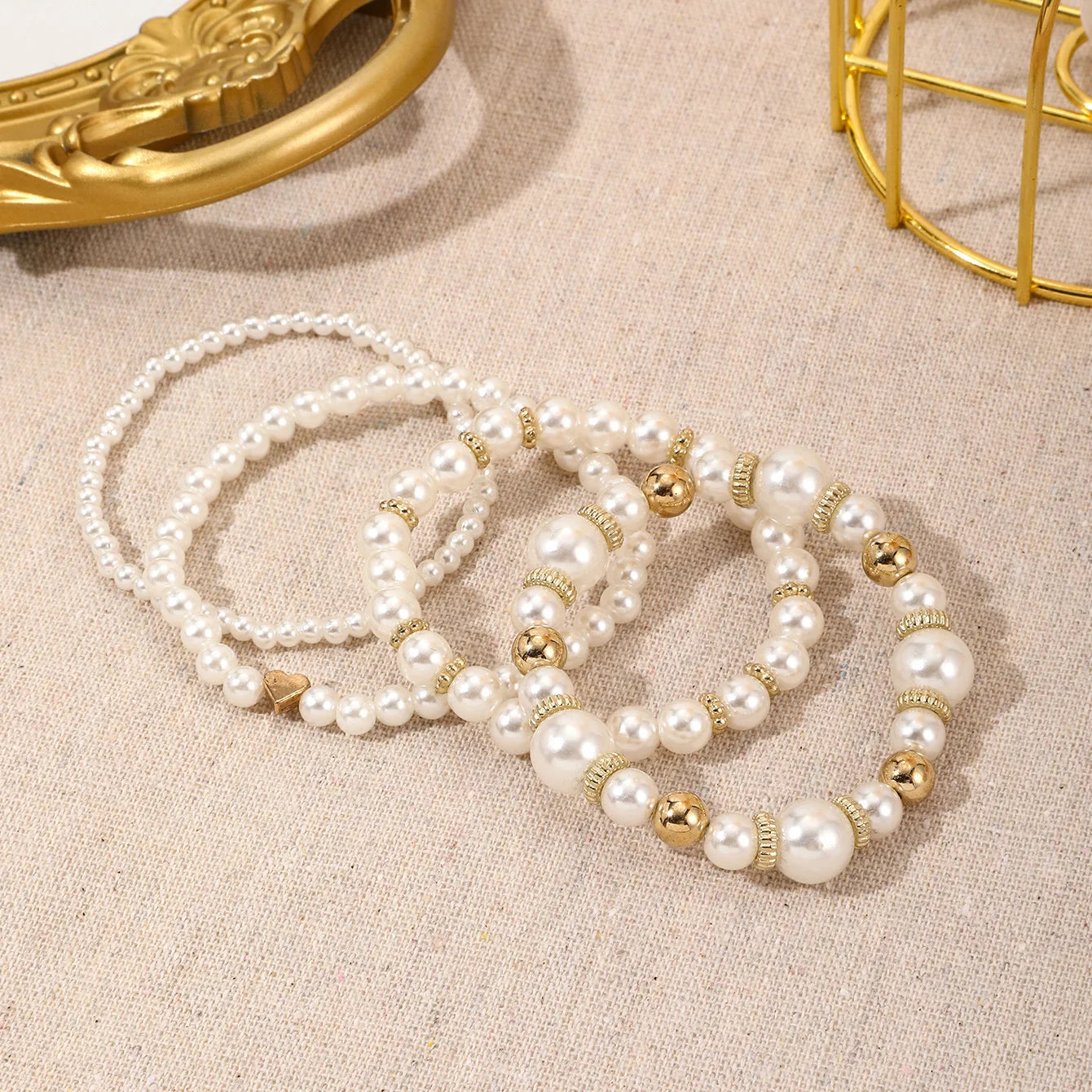 Love & Pearl Bracelet Collection