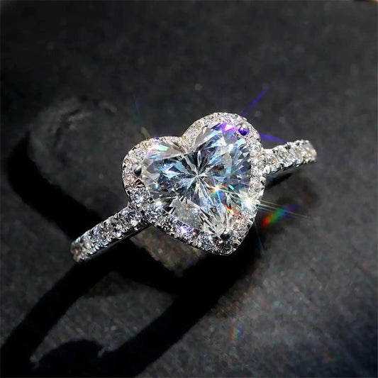 Fiona Heart Ring