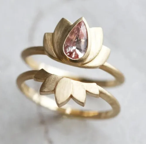 Elegant Vintage Pink Zirconia Inlay Lotus Flower Ring Set