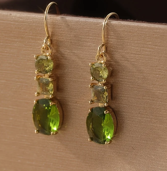 Vintage Bohemian Style Green Zirconia Geometric Earrings
