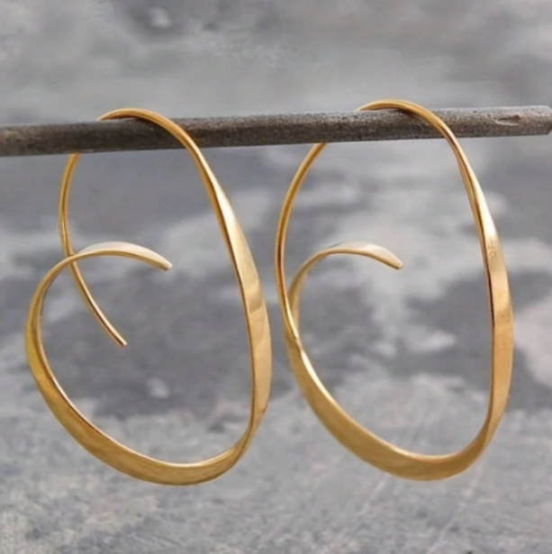 Vintage Minimalist Twisted Hoop Earrings